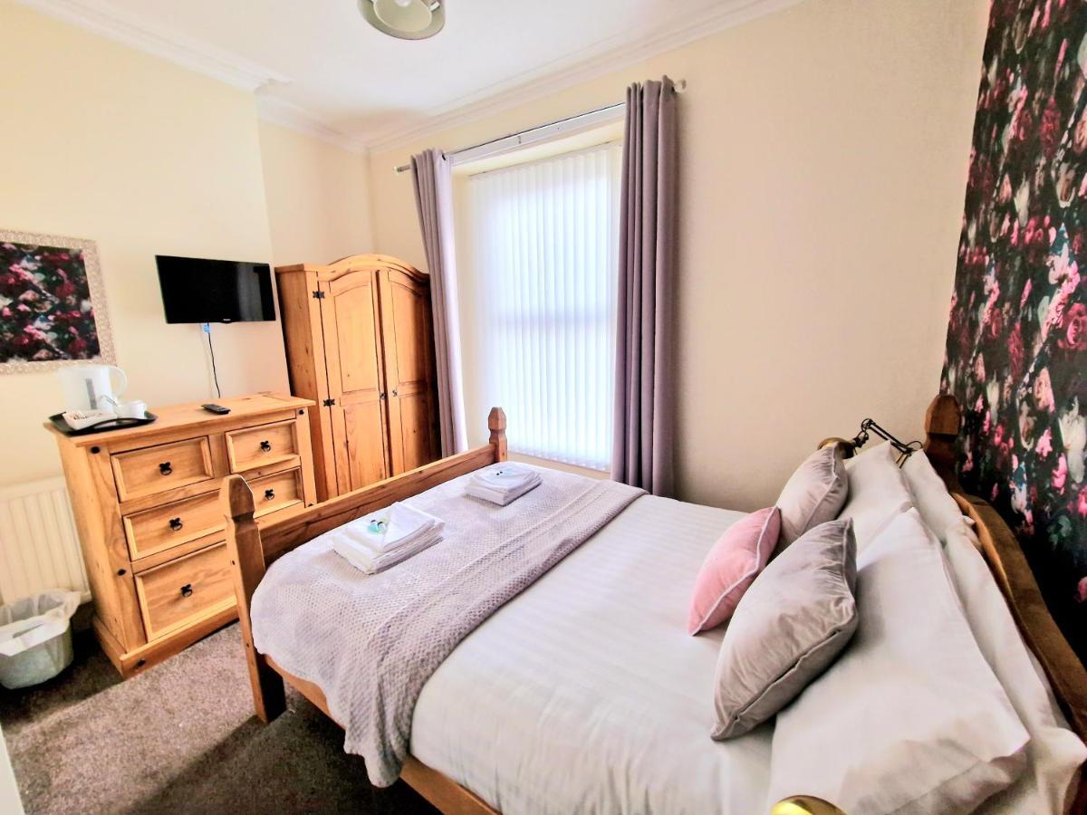Breeze B&B Llandudno Eksteriør billede