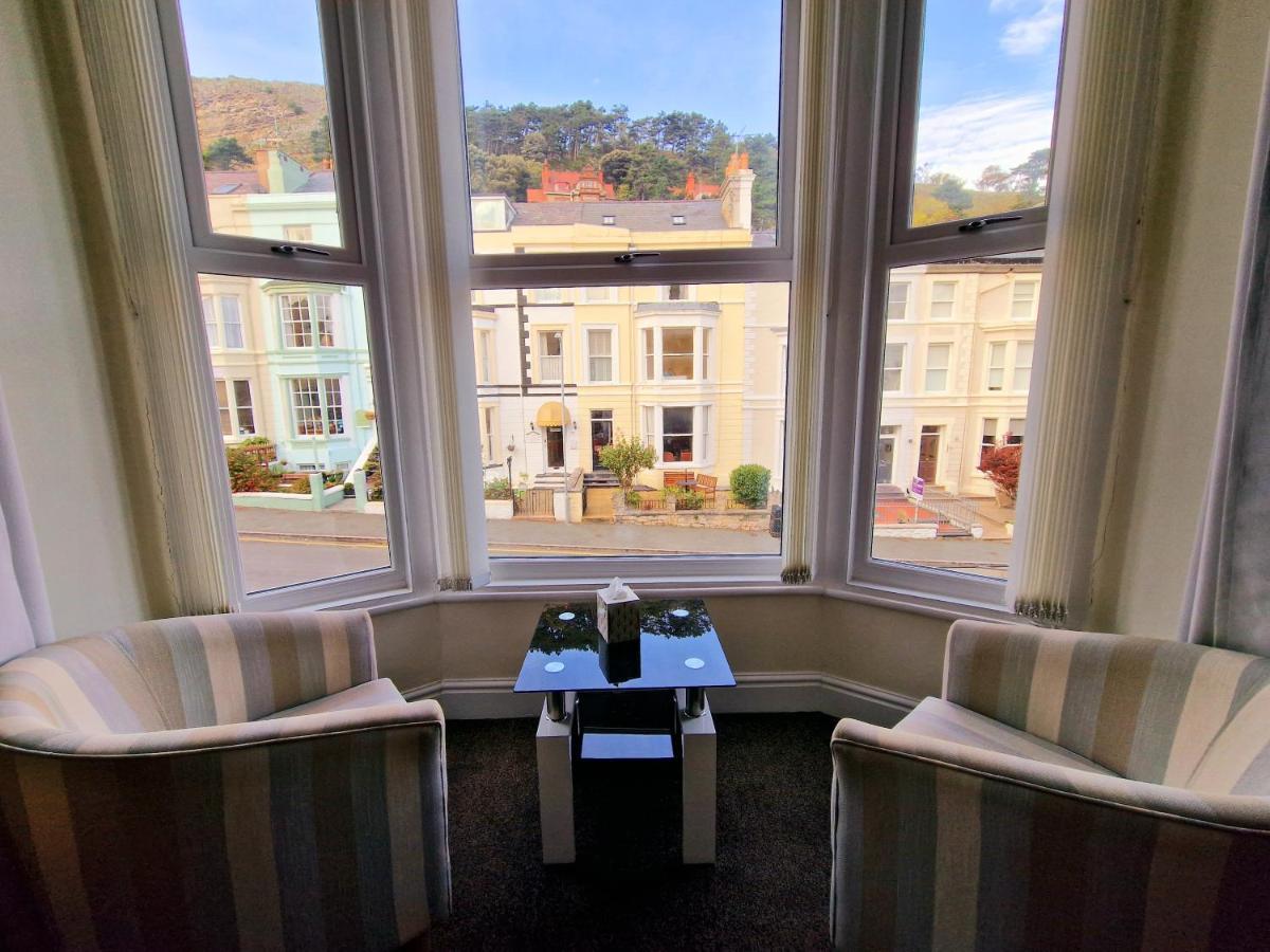 Breeze B&B Llandudno Eksteriør billede