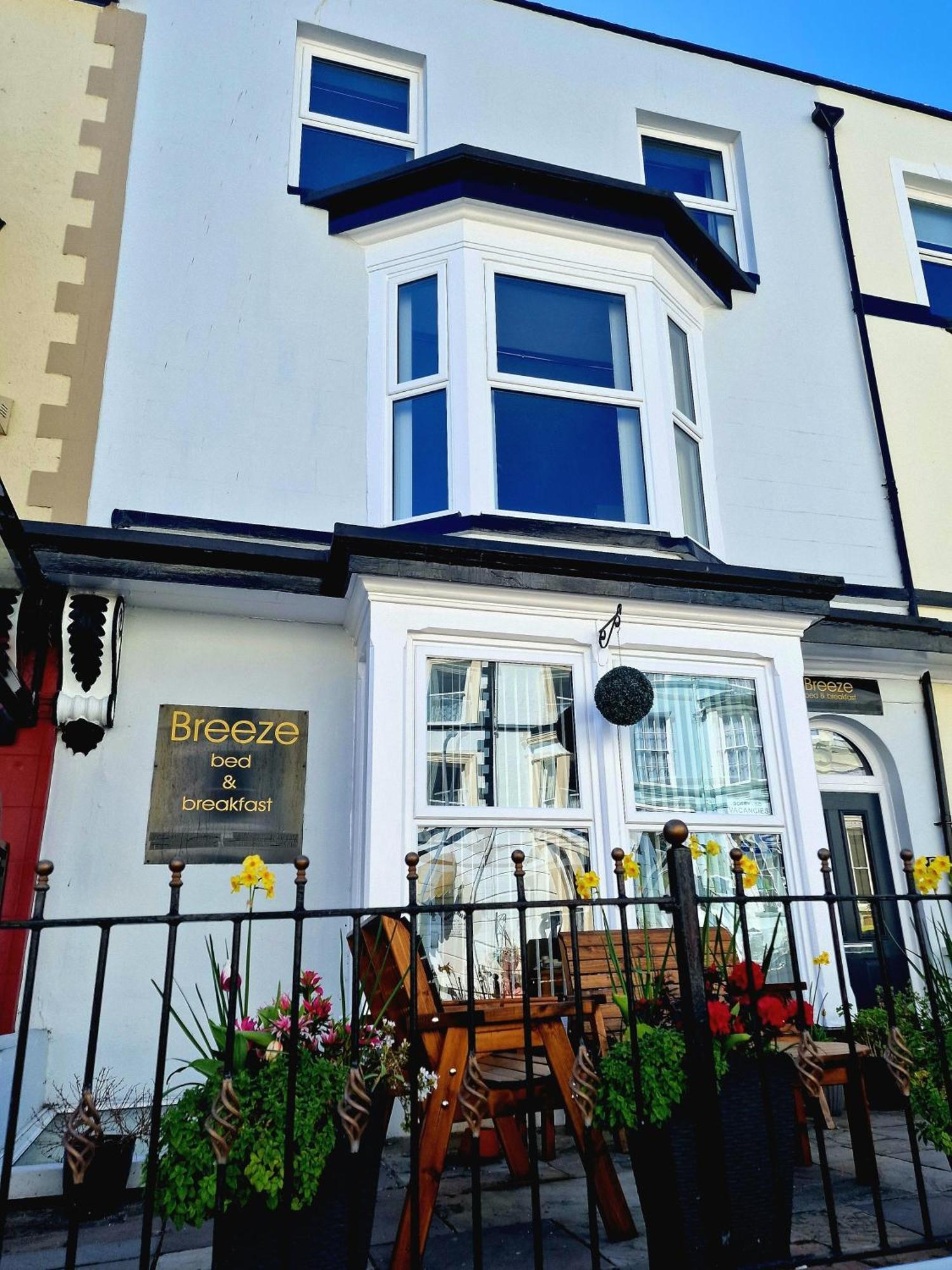 Breeze B&B Llandudno Eksteriør billede